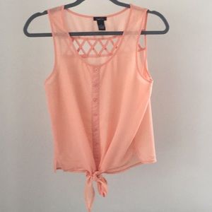 💕Peach rue 21 tank top. Shear Tie front. Size M💕